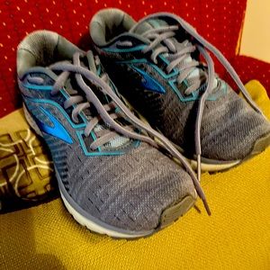 Brooks GHOST 12  Running Shoes Womens Size 7